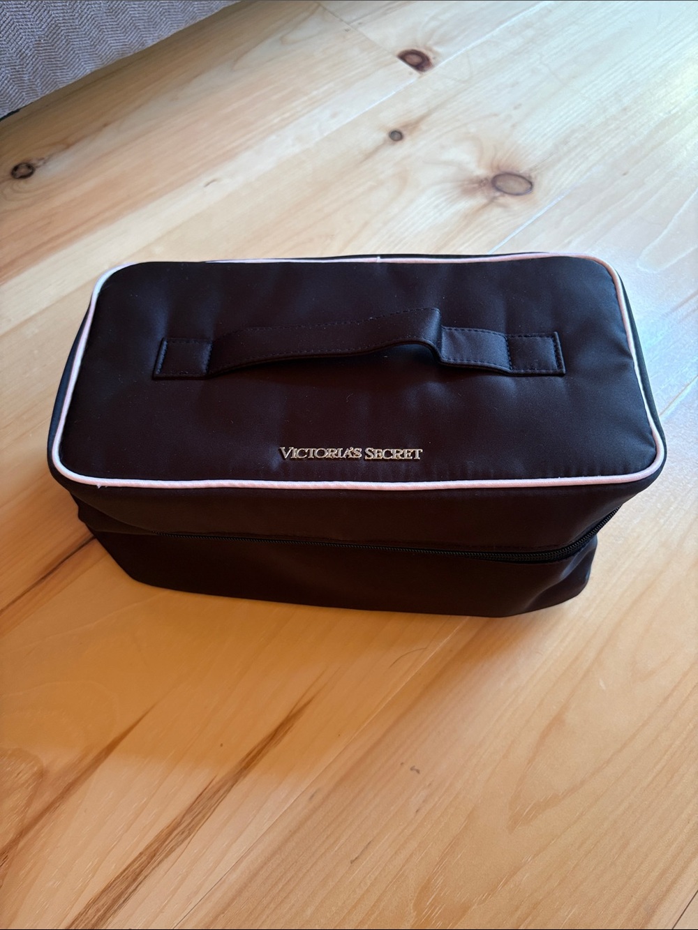 Victoria's Secret Black Toiletry Case with Light Pink Piping